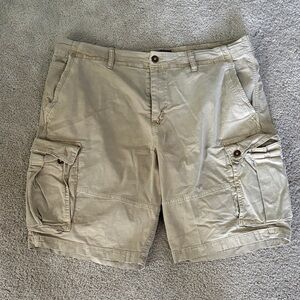 American Eagle Outfitters Khaki Cargo Shorts